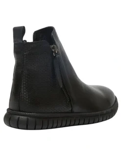 Easy Steps Factor Boots in Black Leather