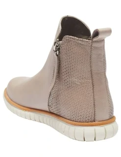 Easy Steps Factor Light Grey Glove Boots