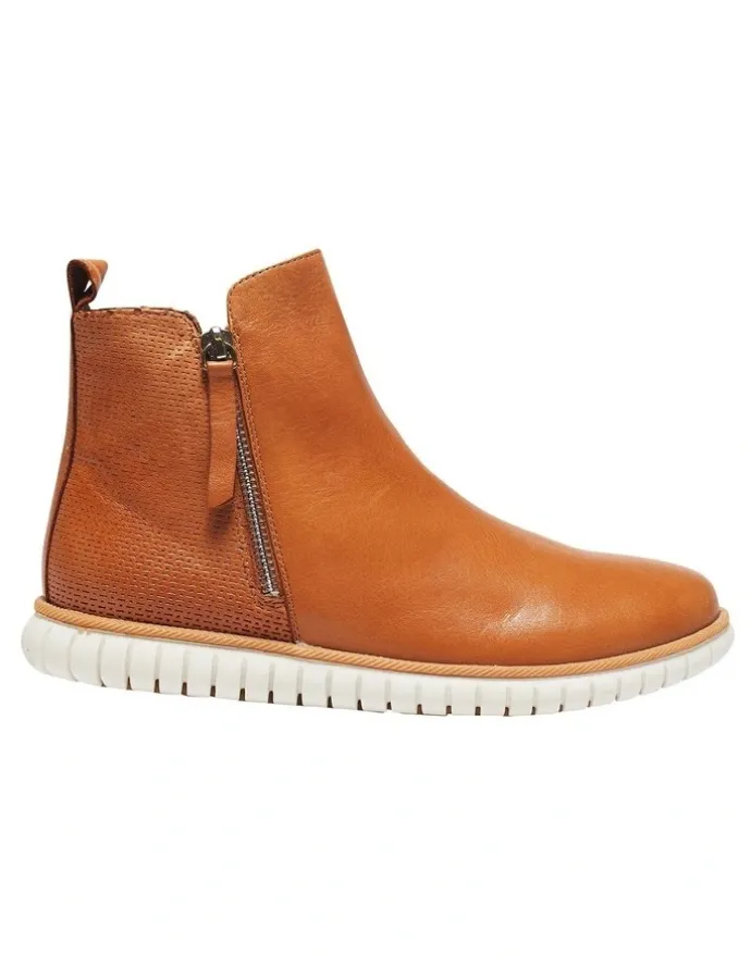 Easy Steps Factor Tan Glove Boots