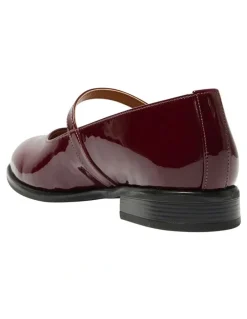 Easy Steps Gabriel Flat Shoes in Wine Patent