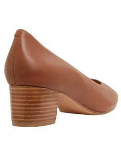 Easy Steps Gamma Cognac Glove Heeled Shoes