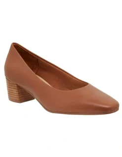 Easy Steps Gamma Cognac Glove Heeled Shoes