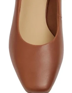 Easy Steps Gamma Cognac Glove Heeled Shoes