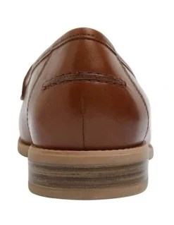Easy Steps Gazebo Cognac Glove Flat Shoes