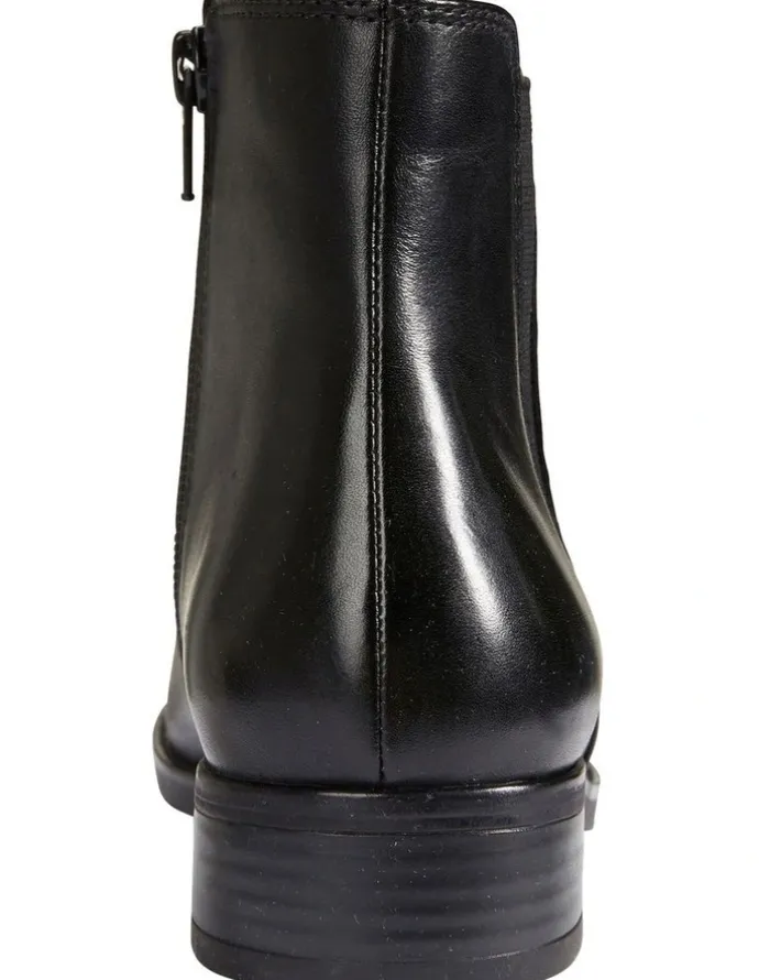 Easy Steps Glasgow Boots in Black Glove