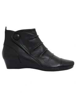 Easy Steps Glove Boots Seville Black