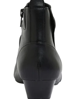 Easy Steps Glove Boots Seville Black