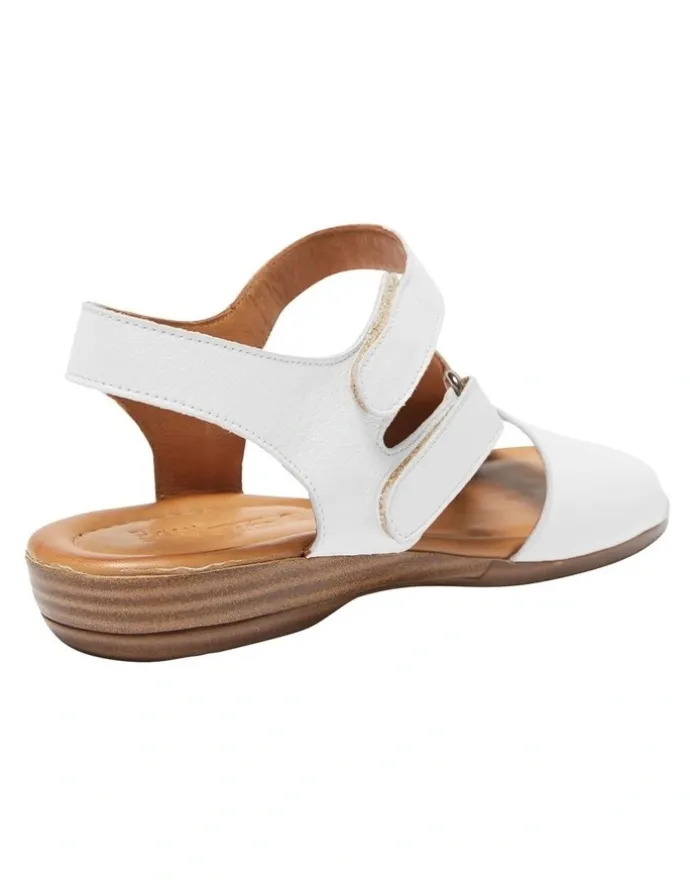 Easy Steps Kenya Leather Sandals in White