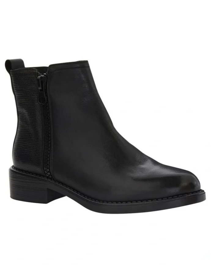 Easy Steps Merchant Leather Boots in Black