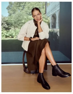 Easy Steps Merchant Leather Boots in Black