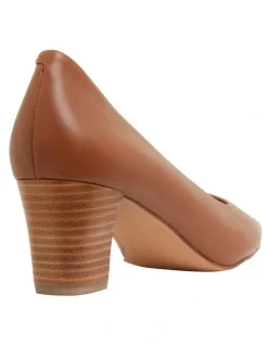 Easy Steps Nicole Cognac Glove Heeled Shoes in Cognac Glove