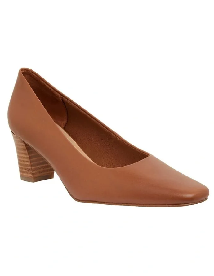 Easy Steps Nicole Cognac Glove Heeled Shoes in Cognac Glove