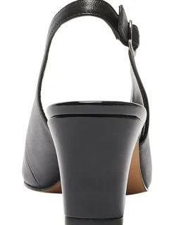 Easy Steps Nikita Heeled Shoes in Black/Patent Leather