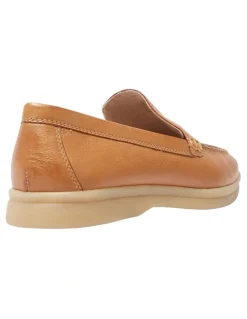 Easy Steps Orlando Loafers in Tan Leather