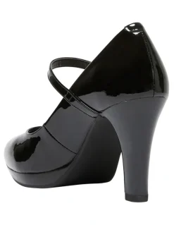 Easy Steps Otis Heeled Shoes in Black Patent Leather