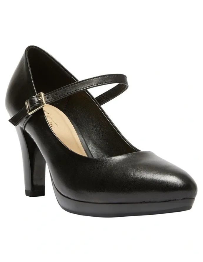 Easy Steps Otis Heeled Shoes in Black Leather