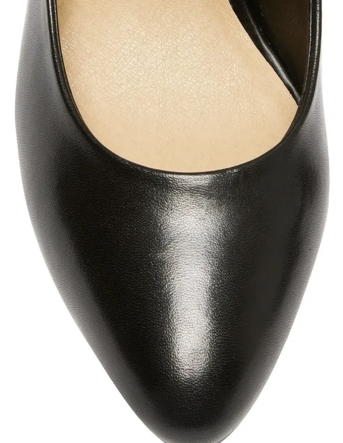 Easy Steps Otis Heeled Shoes in Black Leather