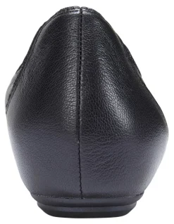 Easy Steps Pamper Black Glove Flat Shoes