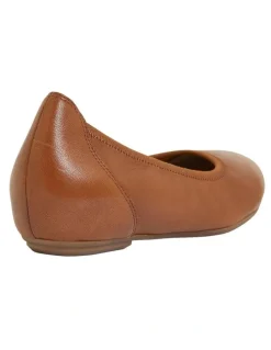 Easy Steps Pamper Mid Brown Glove Flat Shoes