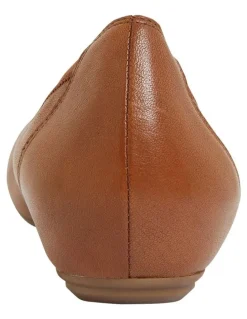Easy Steps Pamper Mid Brown Glove Flat Shoes