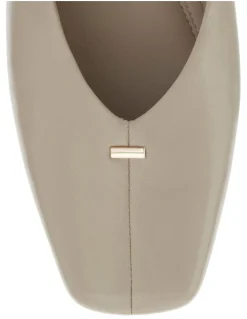 Easy Steps Pearl Ballet Flats in Ivory Leather