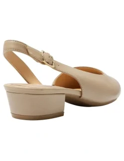 Easy Steps Ramsey Heeled Shoes in Nude Glove