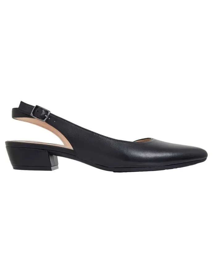 Easy Steps Ramsey Heeled Ballet in Black Leather