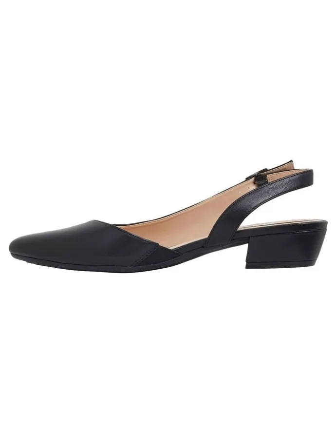 Easy Steps Ramsey Heeled Ballet in Black Leather