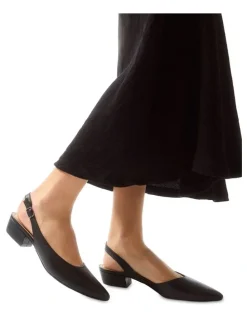 Easy Steps Ramsey Heeled Ballet in Black Leather