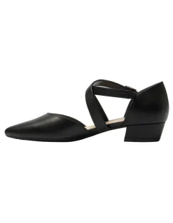 Easy Steps Renee Heeled Shoes in Black Leather
