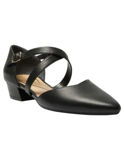 Easy Steps Renee Heeled Shoes in Black Leather