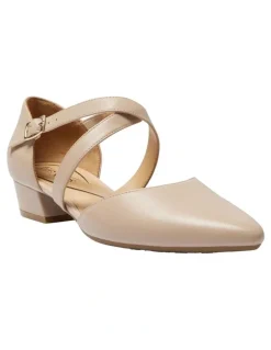 Easy Steps Renee Heeled Shoes in Blush Leather