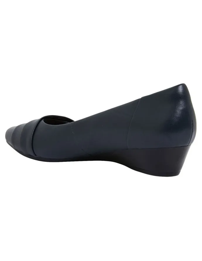Easy Steps Saturn Heeled Shoes in Navy Glove