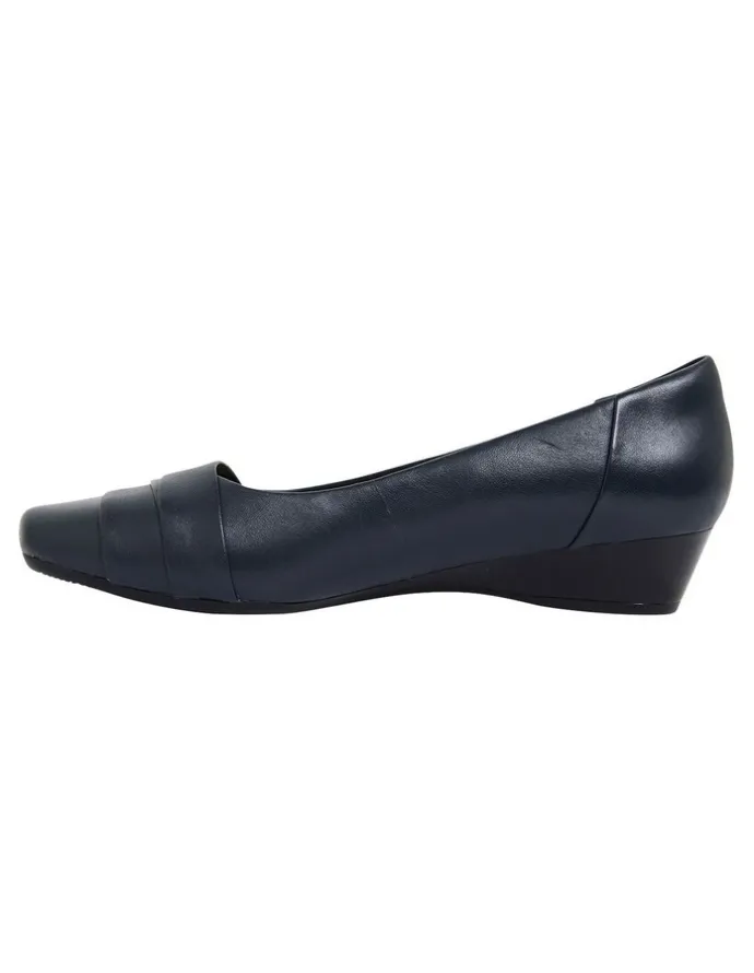 Easy Steps Saturn Heeled Shoes in Navy Glove