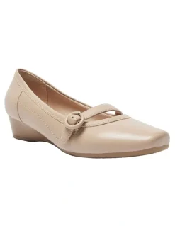 Easy Steps Savoy Heeled Leather Shoes in Nude