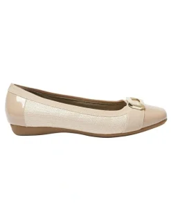 Easy Steps Tamsin Flat Shoes in Nude Patent/Print