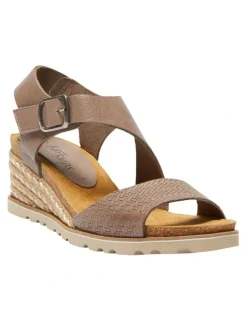 Easy Steps Theo Sandals in Taupe Leather