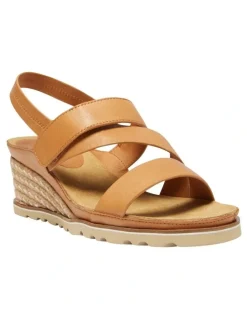 Easy Steps Tosca Leather Sandals in Tan