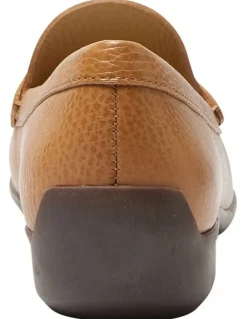 Easy Steps Travis Leather Loafers in Tan