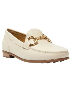 Easy Steps Tuscany Loafers in Bone