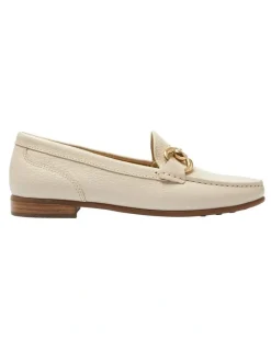 Easy Steps Tuscany Loafers in Bone