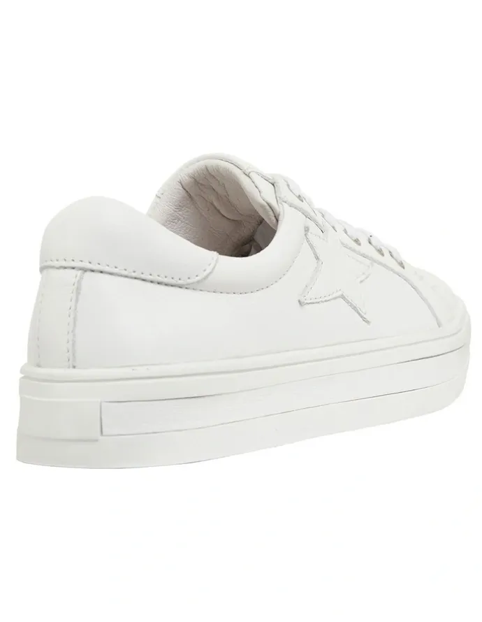 Easy Steps Ultra Sneakers in White Leather