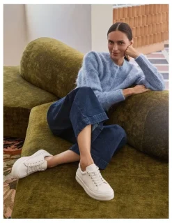 Easy Steps Uruguay Sneakers in White Leather