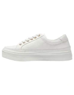 Easy Steps Uruguay Sneakers in White Leather