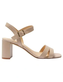 Easy Steps Utopia Leather Sandals in Blush