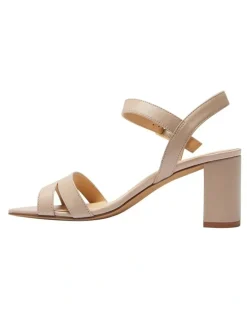 Easy Steps Utopia Leather Sandals in Blush
