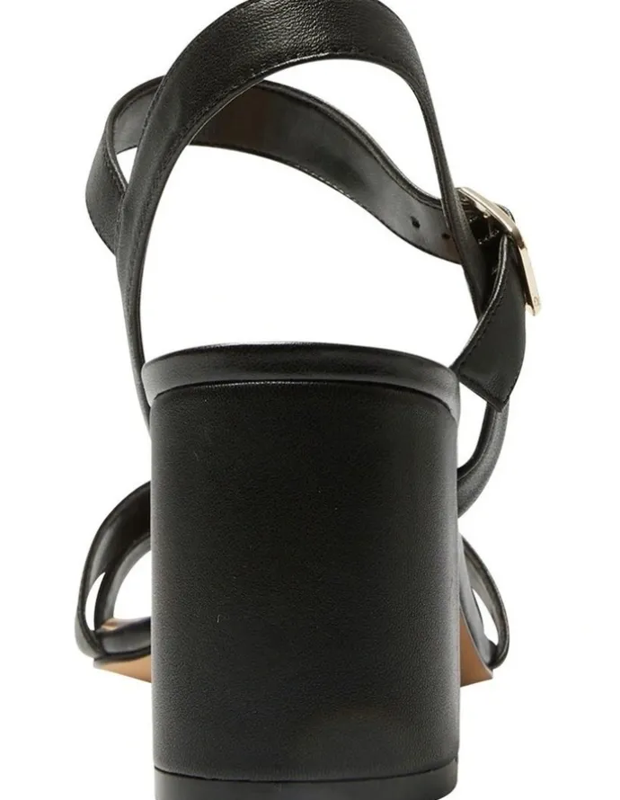 Easy Steps Utopia Leather Sandals in Black