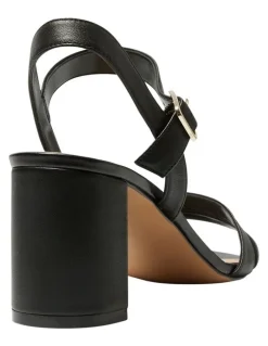 Easy Steps Utopia Leather Sandals in Black