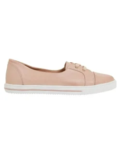 Easy Steps Vectra Blush Glove Sneakers