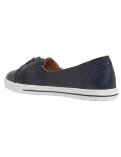 Easy Steps Vectra Navy Glove Sneakers